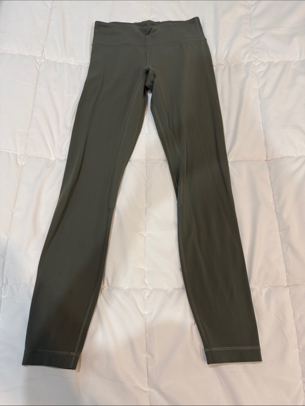 lululemon athletica Light Green short-Length Leggings